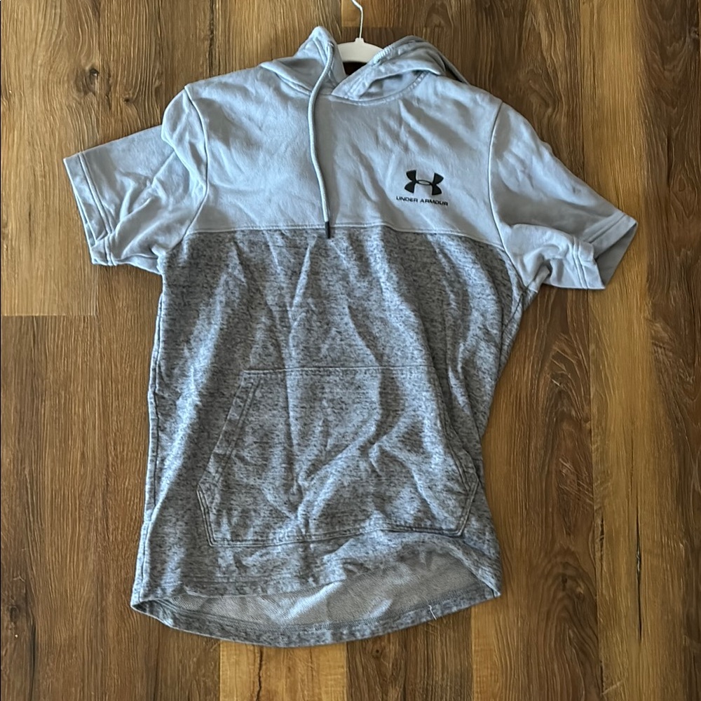 Under Armour Gray Athletic Sweatshirt